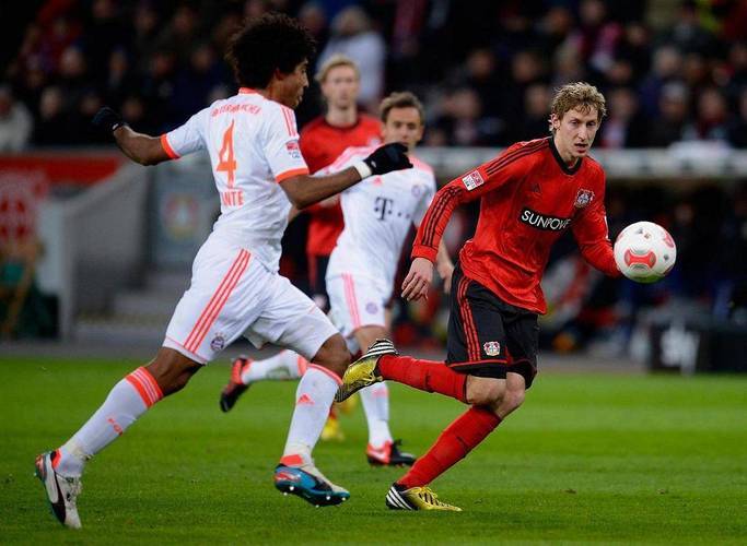 表现得更为 表现得更为